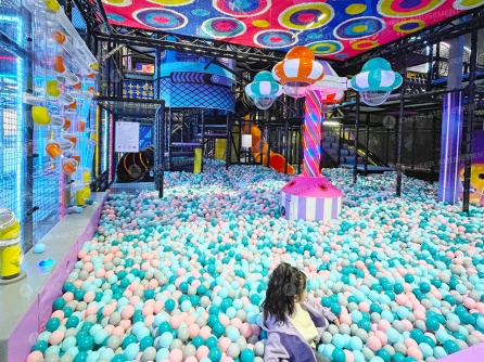 Ball Pit Zone and Soft Play Area in Canadian FEC project